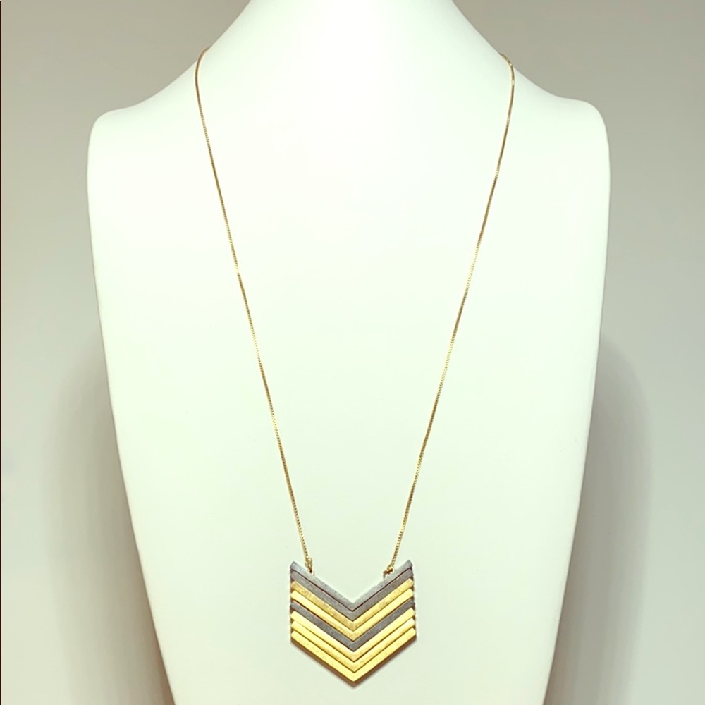 NWT Madewell Arrowstack Necklace